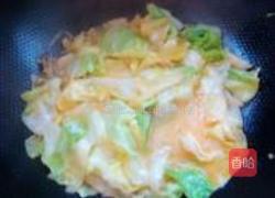 蛋香手撕包菜的做法图解8