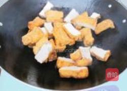蚝油焖红烧豆腐的做法图解3