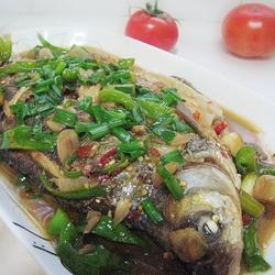 红烧鳊鱼的做法[图]