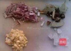 猪皮炖猪蹄的做法图解2