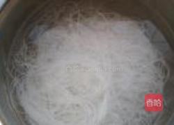 蒜蓉虾球蒸白菜的做法图解1