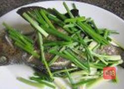 清蒸芝麻斑的做法图解5