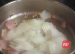 咸肉片炒白菜帮子的做法图解6