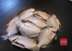 生菜鱼粥的做法图解1