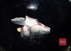 鱼头豆腐汤的做法图解5