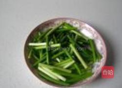 蒜苗鸭掌干锅的做法图解6