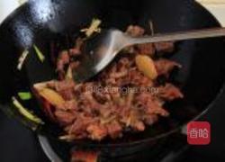 西红柿炖牛腩的做法图解6