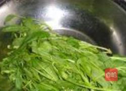 香油菠菜的做法图解1