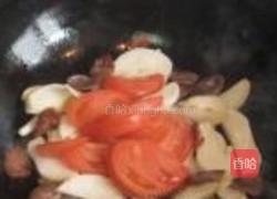 番茄杏鮑菇炒香腸的做法圖解5