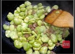 茭白炒蚕豆的做法图解5