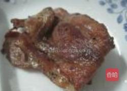 玉米青豆炒培根的做法图解1
