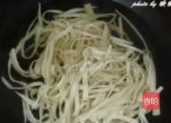 海带丝拌千张丝的做法图解5