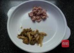 榨菜瘦肉粥的做法图解3
