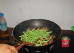 豆角烧鸭的做法图解9