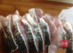 菌菇黑鱼片的做法图解3