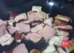 蒜薹炒腊肉的做法图解3