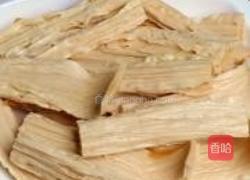 腐竹焖鸭的做法图解1