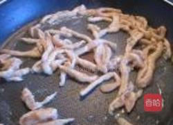 鸡丝炒青红椒腰果的做法图解5