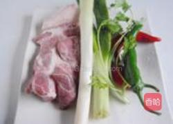 大葱五花肉的做法图解1