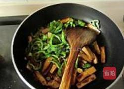 青椒炒香干的做法图解6
