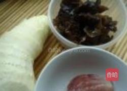 春笋木耳炒肉的做法图解1