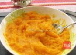 椰香南瓜培根卷的做法图解3