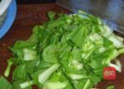 小白菜炒香菇的做法图解3