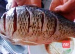 糖醋鲤鱼的做法图解1