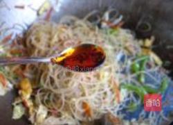 红油鸡蛋炒米粉的做法图解10