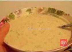 香菜火腿摊煎饼的做法图解3