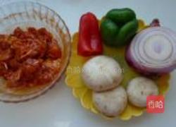 口蘑彩椒鸡腿披萨的做法图解7