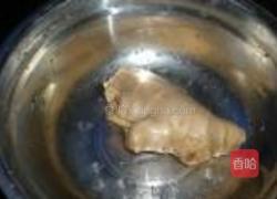 姜汁鲜奶炖蛋的做法图解2