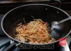 剁辣子炒臭菜根的做法图解6