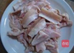 酸萝卜炒爽肚的做法图解2