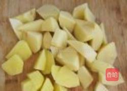 牛肉炖土豆的做法图解2