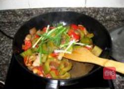 豉香猪皮焖苦瓜的做法图解10