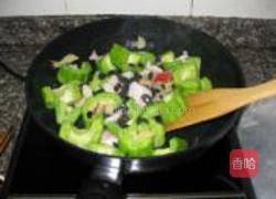豉香猪皮焖苦瓜的做法图解7
