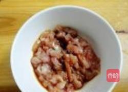 芹菜木耳炒肉丝的做法图解3