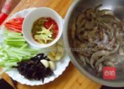 芹菜爆虾尾的做法图解1