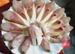 孔雀开屏鱼的做法图解3