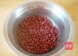 薏米红豆粥的做法图解2