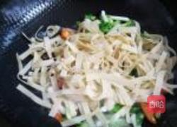 青蒜炒千张的做法图解4