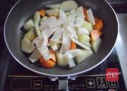 印度咖喱鸡丁煲的做法图解5