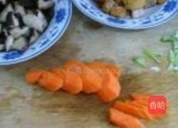 香菇烧豆腐的做法图解3