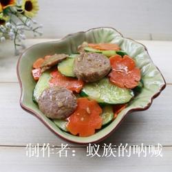 黄瓜炒牛筋丸片的做法[图]