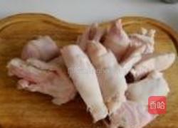 红烧猪蹄小肘的做法图解1