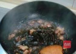 家常焖海带的做法图解10