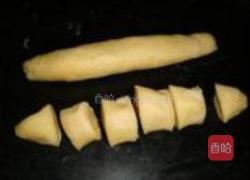 豆沙小煎饼的做法图解3