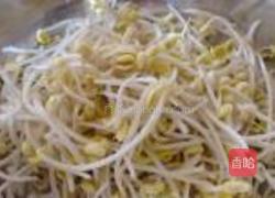 糖醋肉丝豆芽的做法图解1