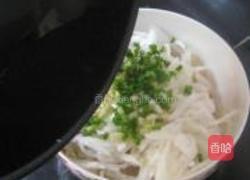白萝卜拌海蜇的做法图解6